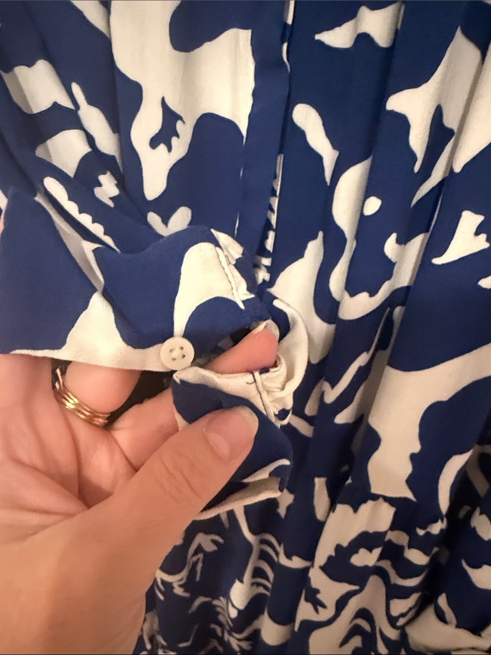 H&M Navy and White Long Sleeve Floral-Print Midi Dress - Picture 4 of 7